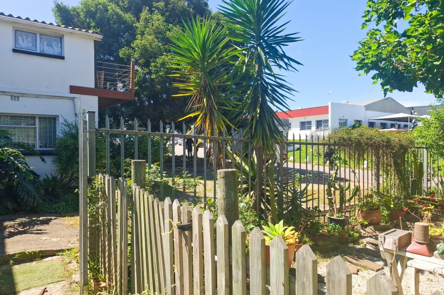 Commercial Property for Sale in Knysna Industrial Western Cape